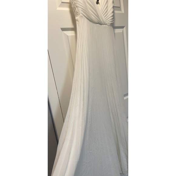BHLDN x Badgley Mischka Sloane Size 6 Ivory Pleated Maxi Wedding Dress - Picture 8 of 13